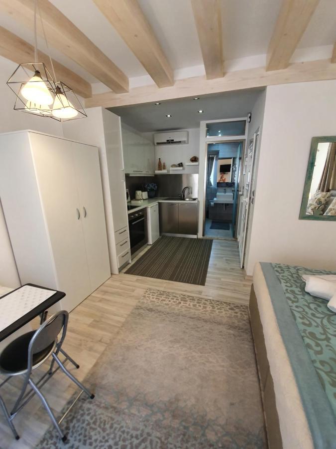Helens Apartment Corfu  Экстерьер фото